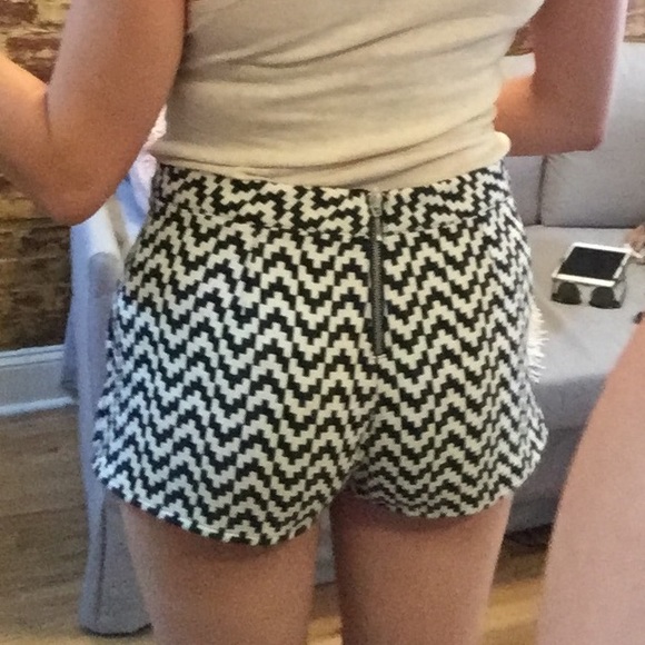 Fun Patterned Skort - Picture 2 of 8